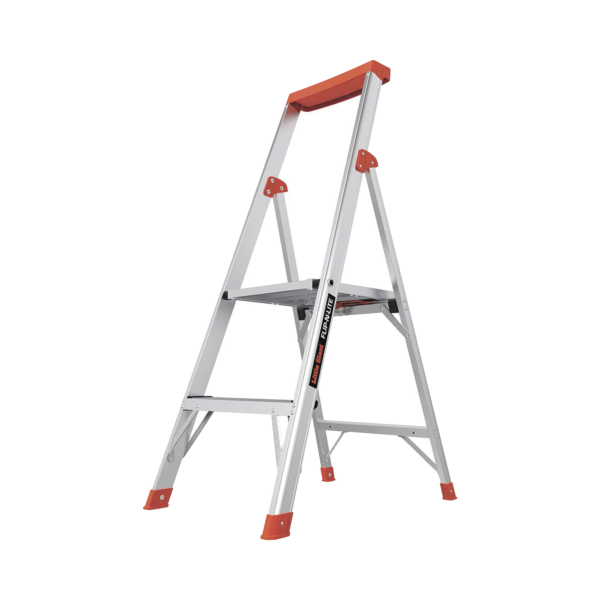 Escalera con 3 peldaños de 1.5 metros de aluminio.