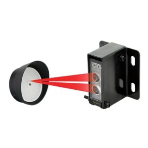 Sensor de Haz Fotoeléctrico Reflectante ? Cumple con ETL UL325,  con alcance dehasta 14 metros.