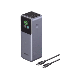 Ugreen 35525b Power Bank de 25000mAh | 3 Salidas 200W Max. | USB-A + 2 USB-C | PD 3.0, QC3.0 | FCP | SCP | Pantalla Inteligente | Carcasa Ignifuga | Color Gris | Incluye Cable USB de 50cm | Carga tu Laptop de Manera Segura.