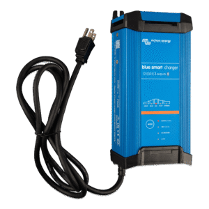 Victron Energy bsip2212/30 Blue Smart IP22 12/30 / Cargador de Baterías 12V, 30A / Para Ambientes Marinos y Terrestres. /  Bancos de 120 a 300 Ah