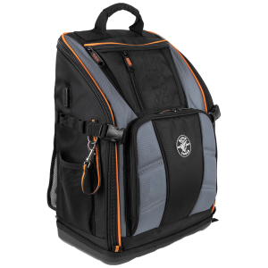 Klein Tools 62482  Mochila Profesional para Herramientas / 27 Bolsillos / Acceso Rápido y Estación de Trabajo / Base Moldeada Ancha / Interior Naranja / USB-C / Soporte para Lámpara
